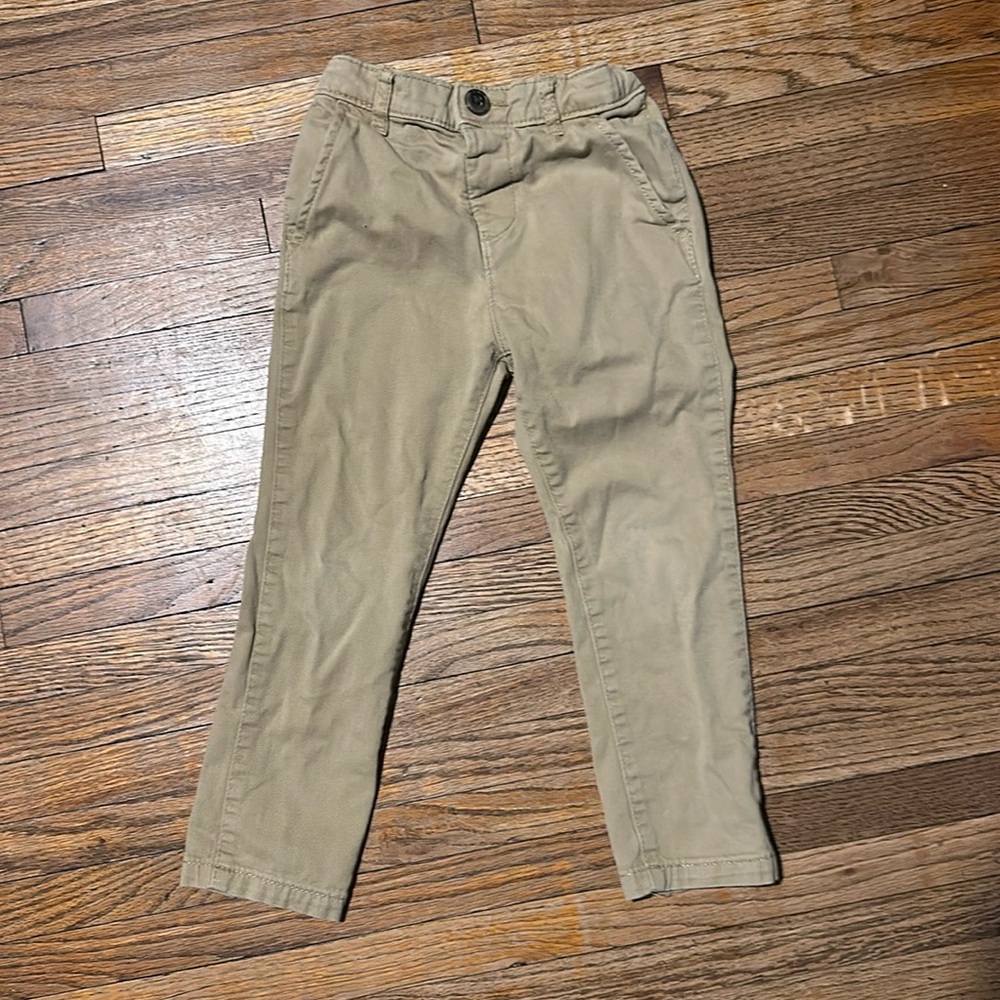 Size 4t khaki toddler pants.